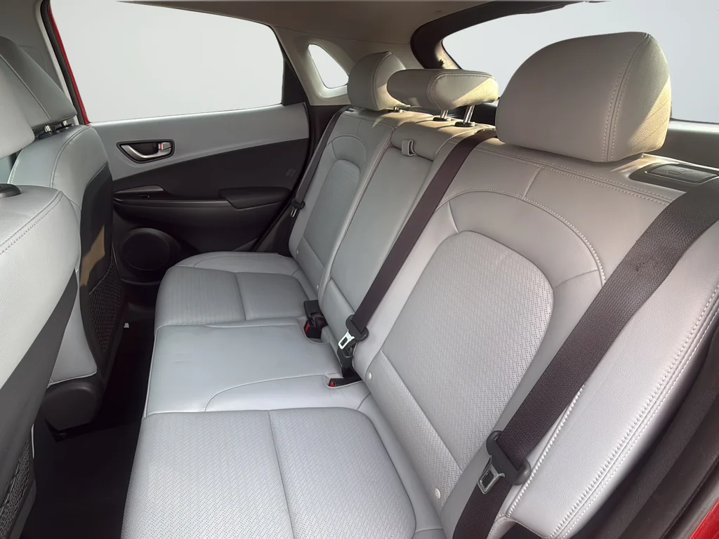 Used 2020 Red Hyundai Ultimate image 32
