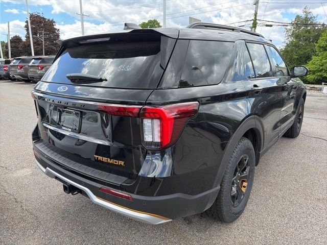 New 2026 Black Ford Tremor image 4