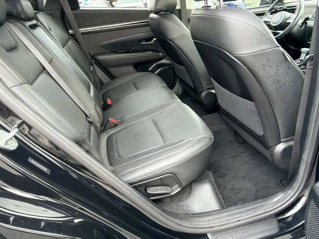 Used 2022 Black Hyundai SEL image 15