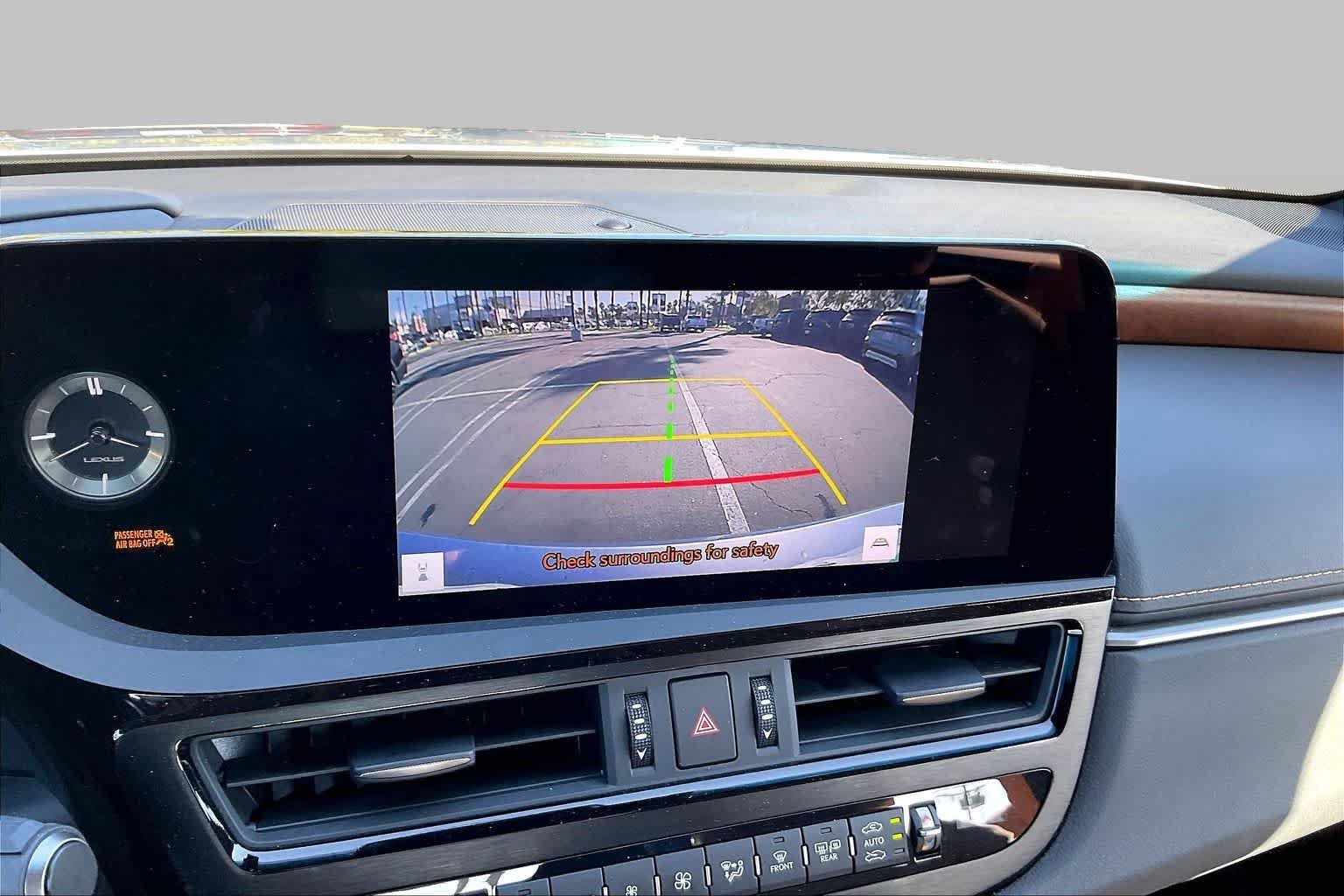 Used 2025 Iridium Lexus  image 25