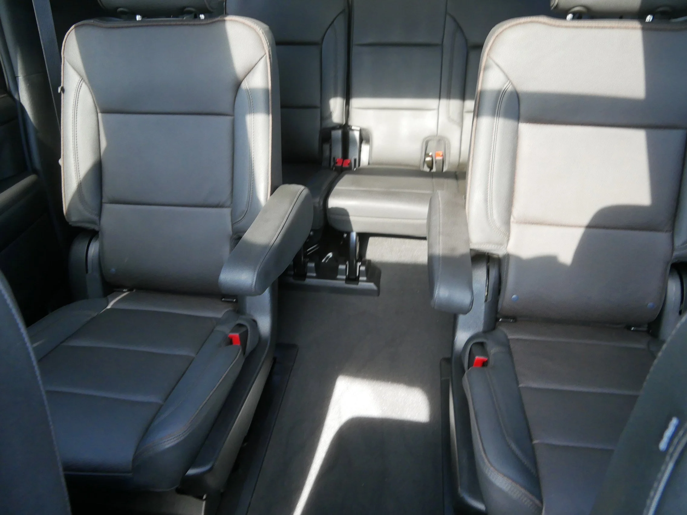 Used 2024 Black Chevrolet High Country image 20