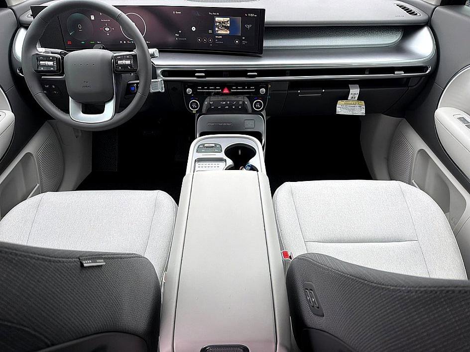 New 2026 Cyber Gray Hyundai SE image 6