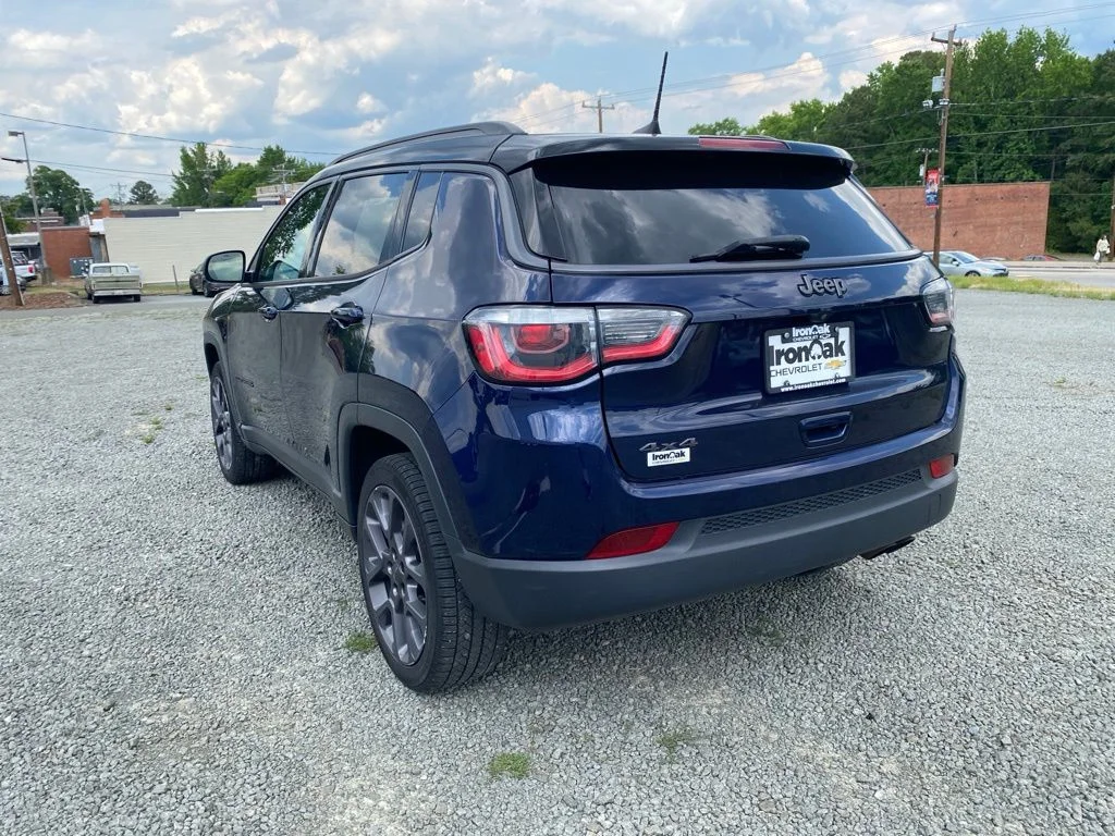 Used 2020 Blue Jeep Limited image 5