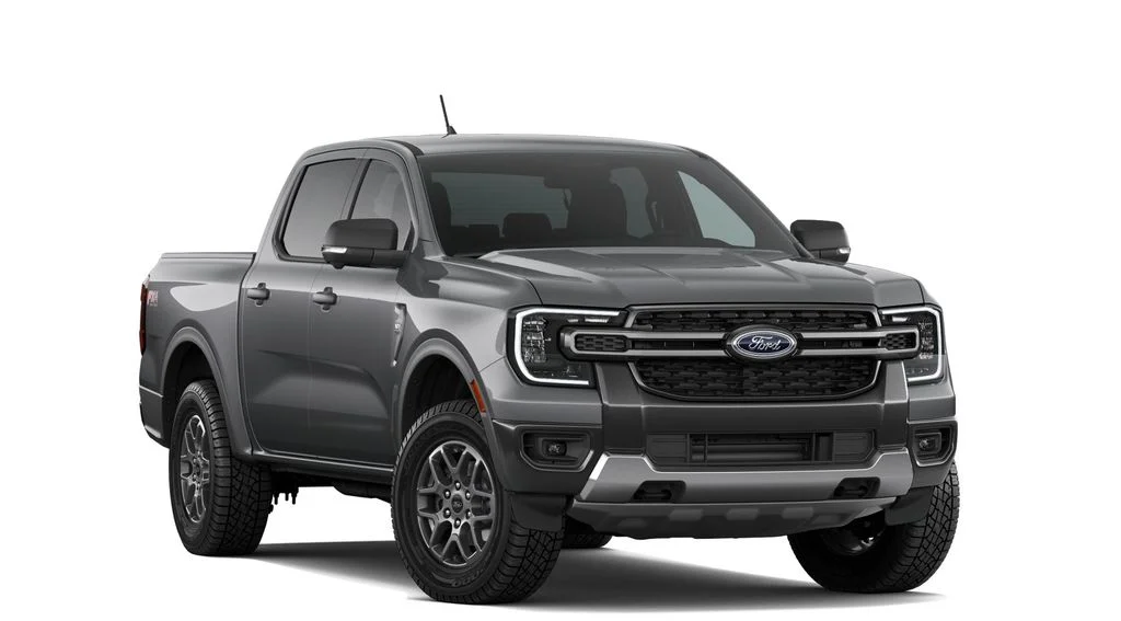 New 2026 Carbonized Gray Metallic Ford XLT image 4