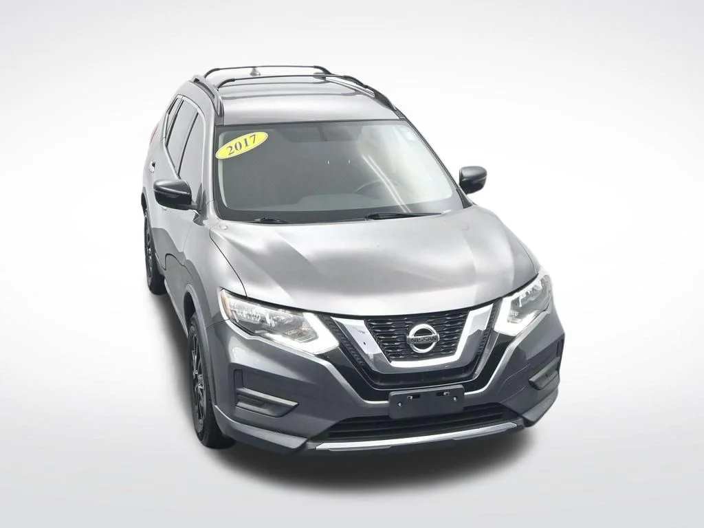 Used 2017 Gun Metallic Nissan SV image 31