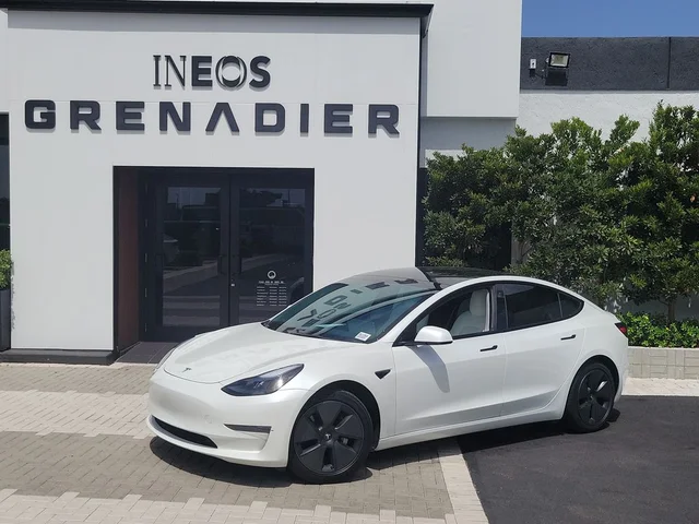 2021 Tesla Model 3 Standard Range Plus