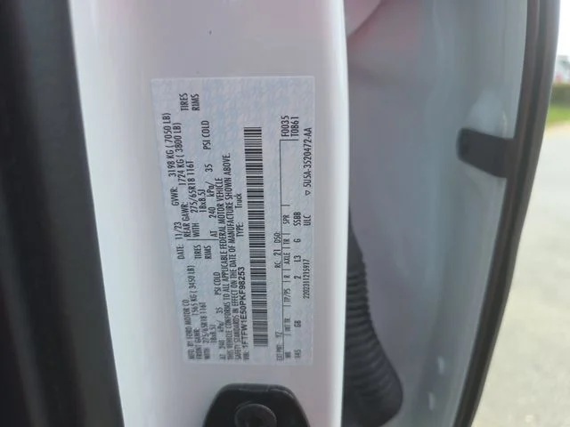 Used 2023 White Ford XL image 35