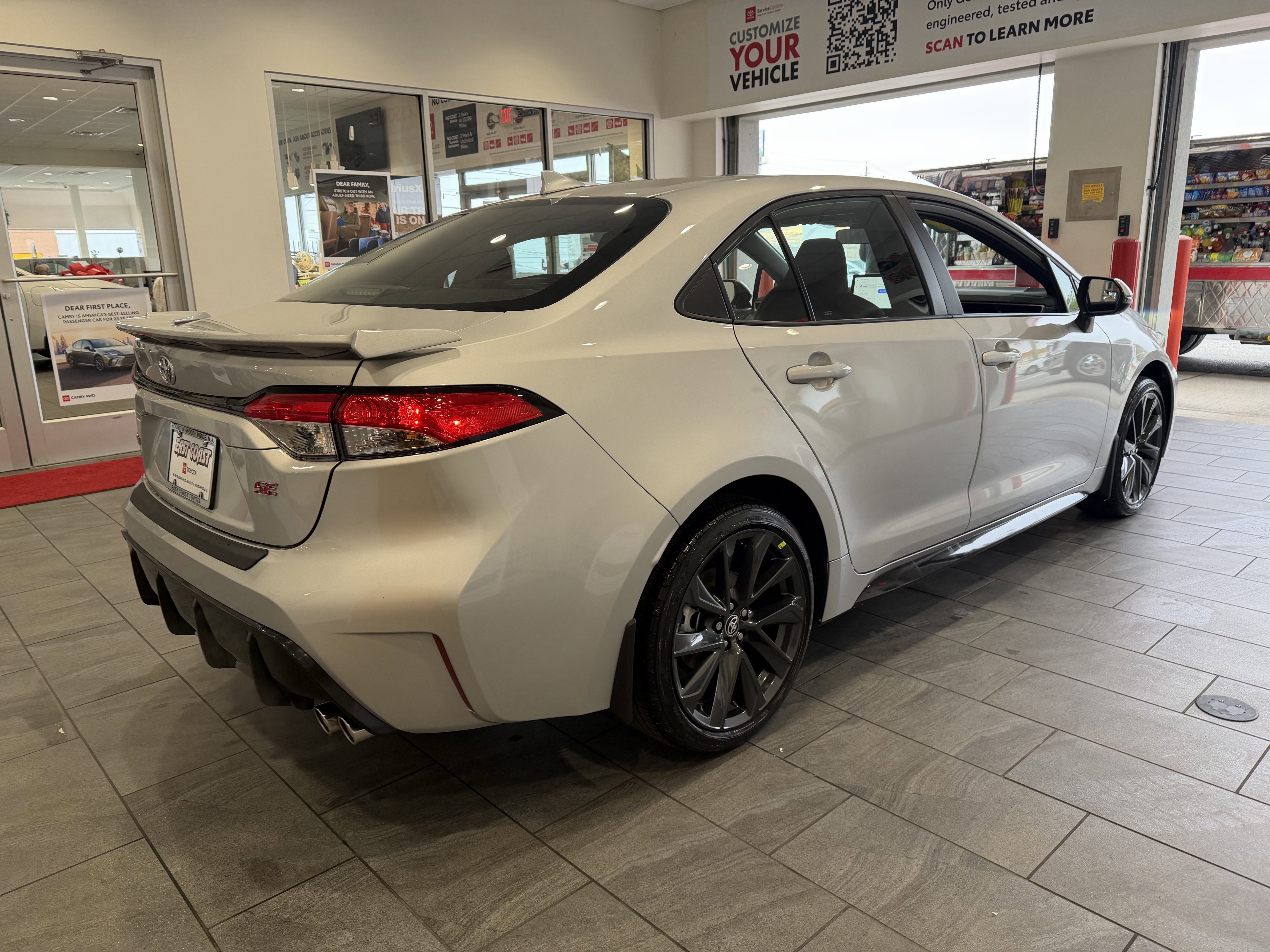 2026 Toyota Corolla SE - Photo 50