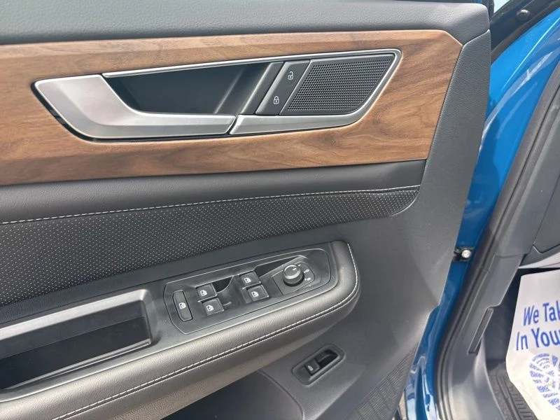 New 2026 Blue Volkswagen 2.0T SE w/Technology image 32