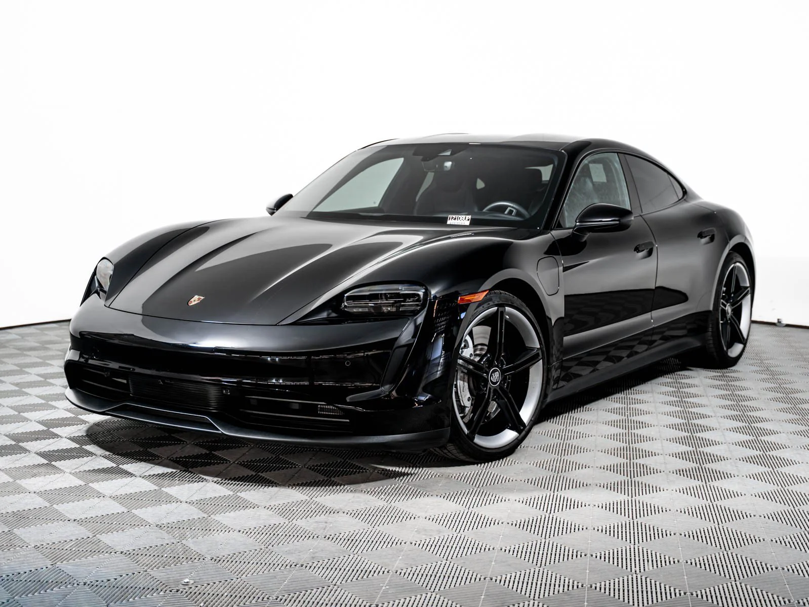 2024 Porsche Taycan