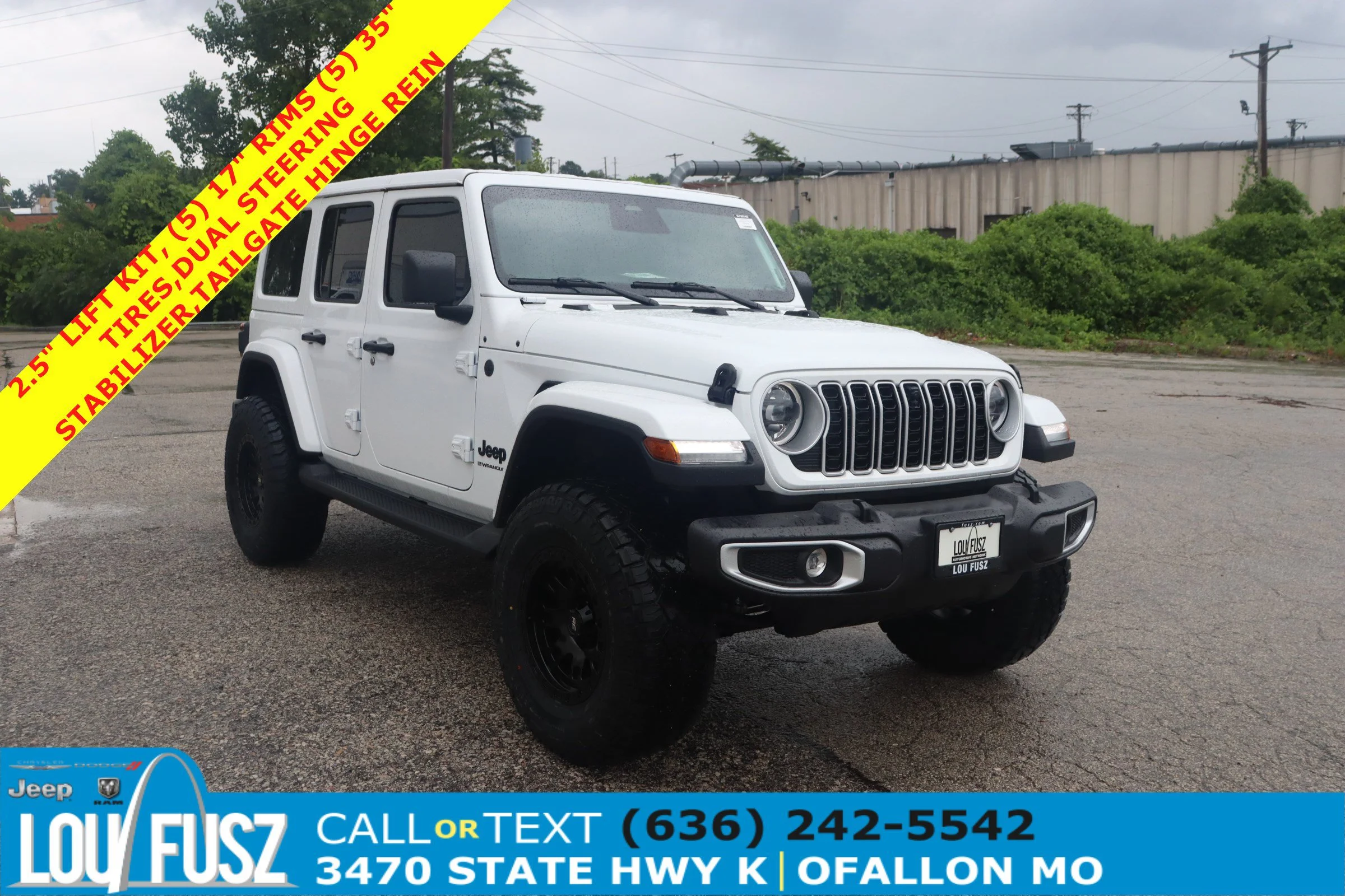 New 2026 Bright White Clear-Coat Exterior Paint Jeep Sahara image 1