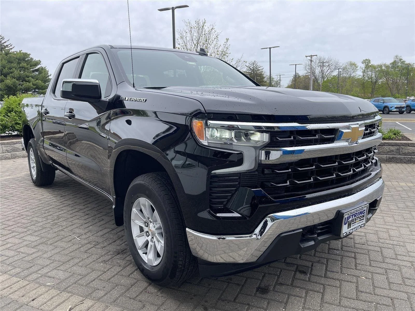Used 2025 Black Chevrolet LT image 7