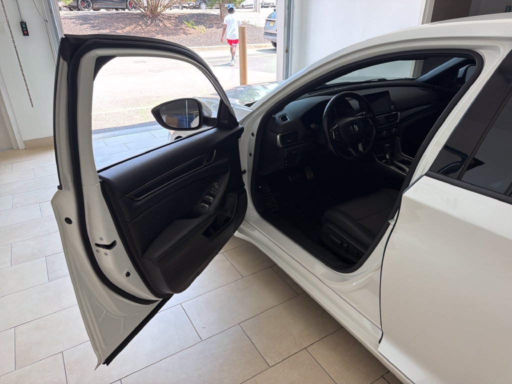 Certified Used 2020  Honda Sport image 10