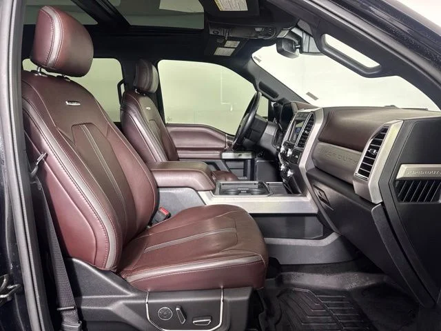 Used 2017 Black Ford Platinum image 4