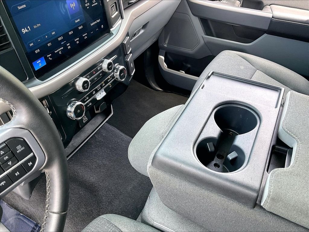 Used 2025 White Ford XLT image 19