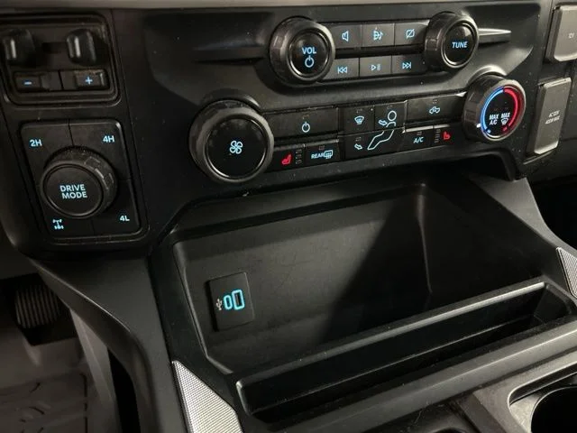 Used 2023 White Ford XLT image 18
