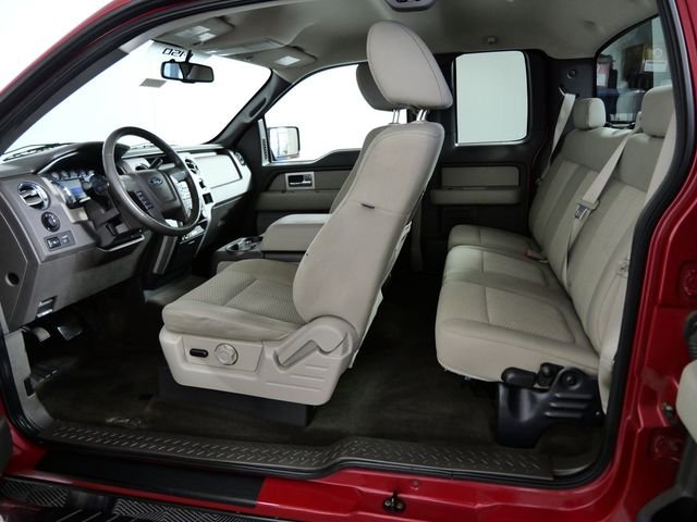 Used 2009  Ford XL image 16