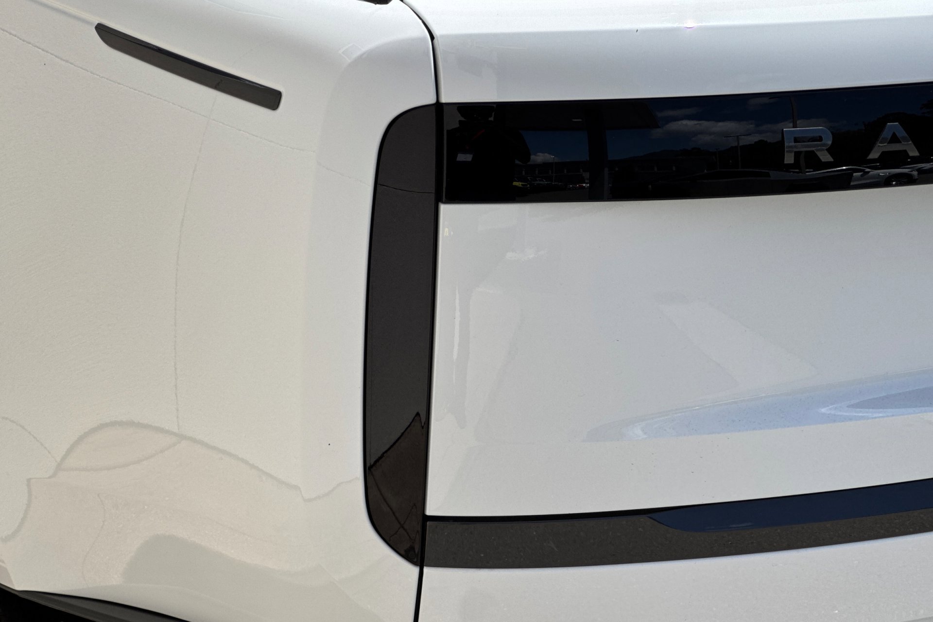 2026 Land Rover Range Rover SE - Photo 12