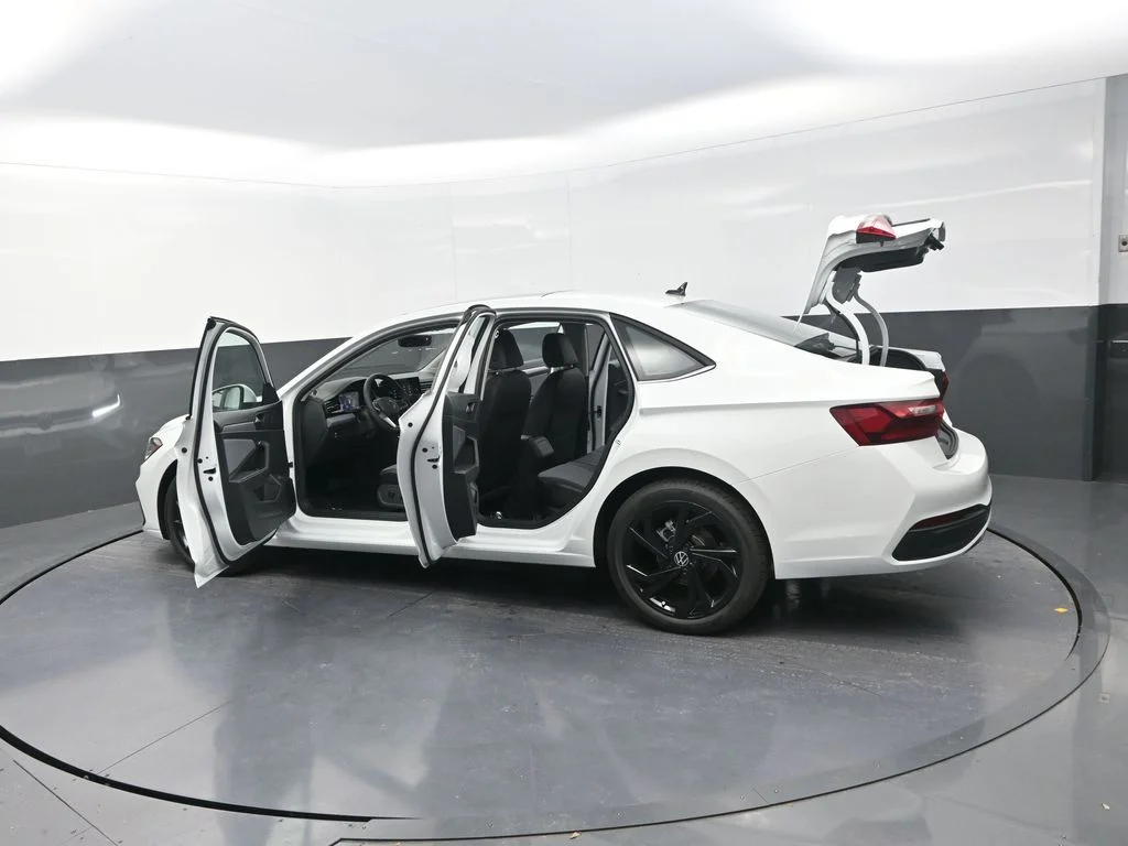 New 2026  Volkswagen 1.5T SE image 34