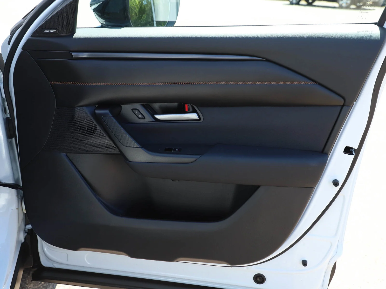 Certified Used 2026 Wind Chill Pearl Mazda Premium image 9