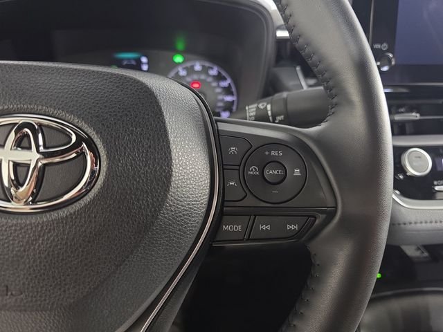 Used 2024 Pearl Toyota SE image 14