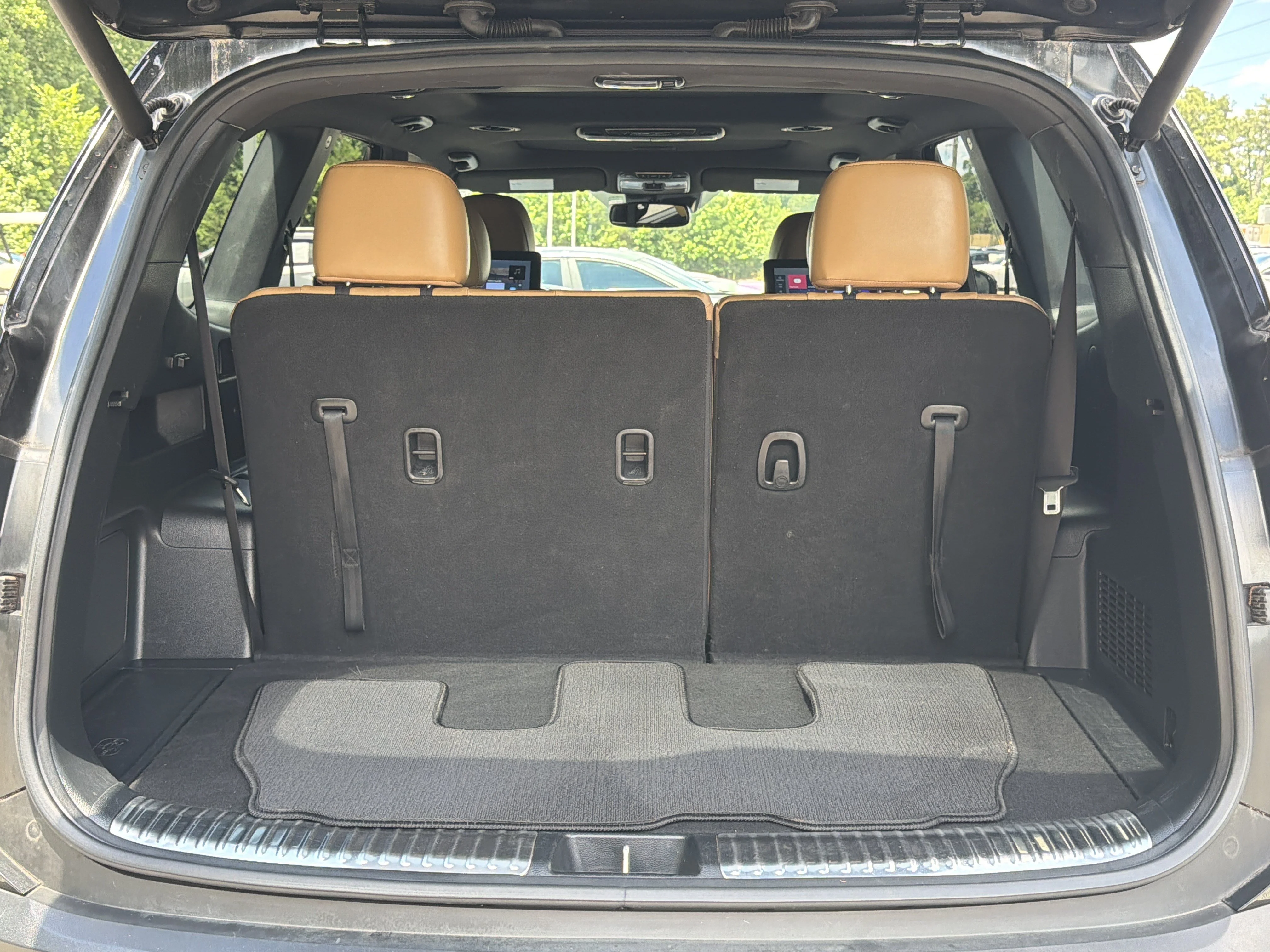 Used 2022 Ebony Black Kia SX image 29
