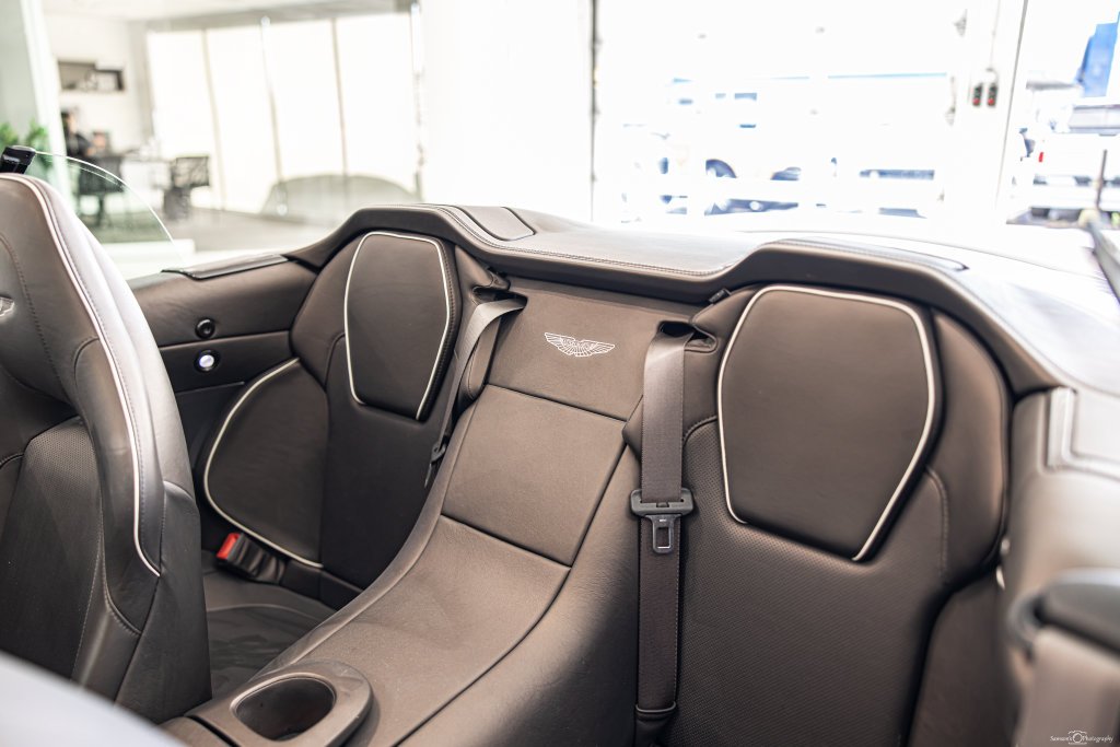 Used 2016 White Aston Martin Volante image 23