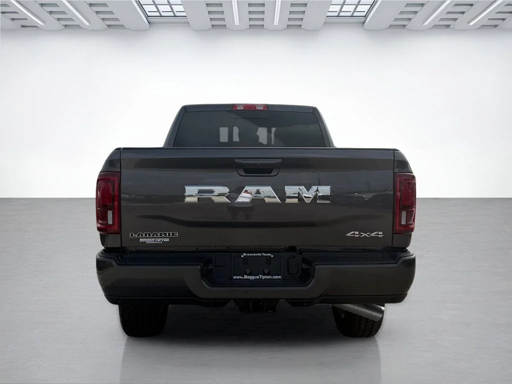New 2026 Granite Crystal Metallic Clear-Coat Exterior Paint RAM Laramie image 4