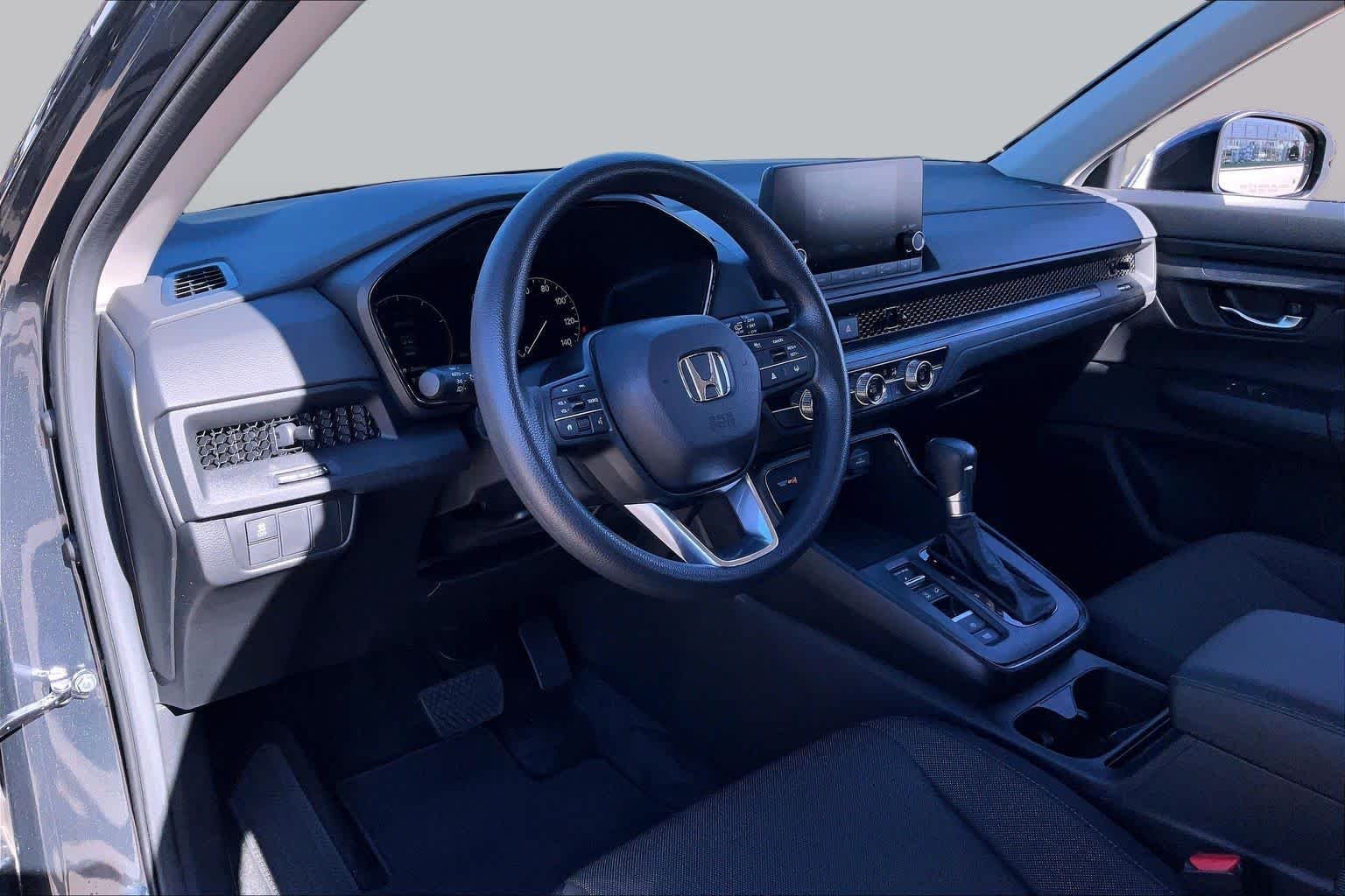 Used 2024 Meteorite Gray Metallic Honda LX image 15