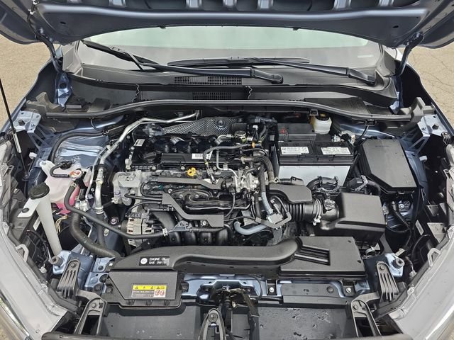 Used 2023  Toyota L image 28