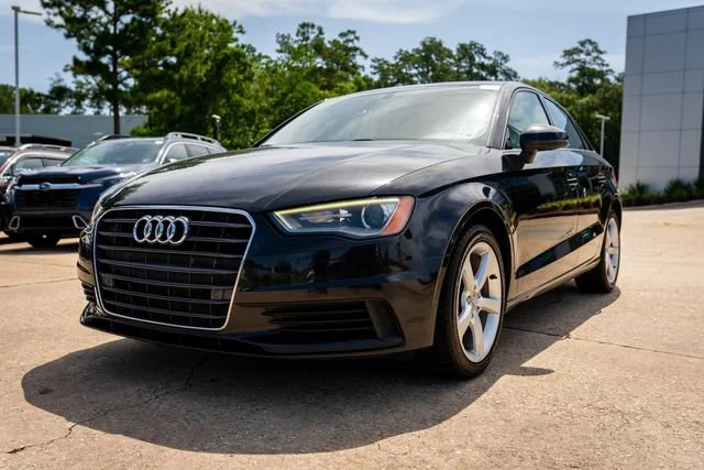 Used 2016 Black Metallic Audi 1.8T Premium image 11