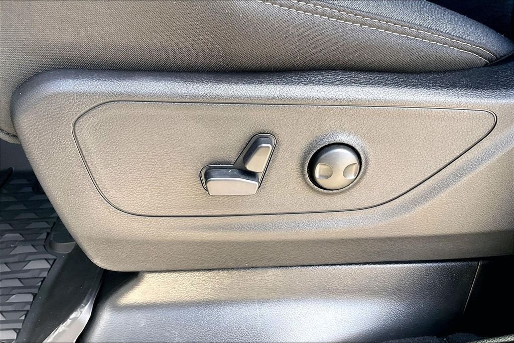 New 2026 Ram 1500 Big Horn/Lone Star 4D Crew Cab