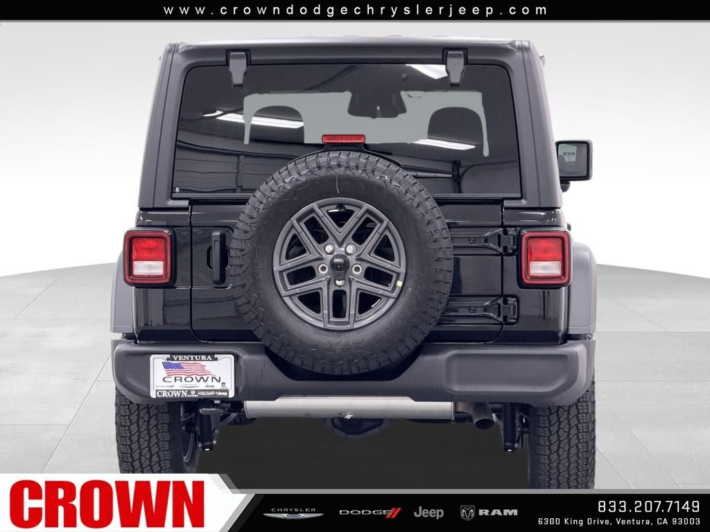 New 2026 Black Clear-Coat Exterior Paint Jeep Sport S image 6