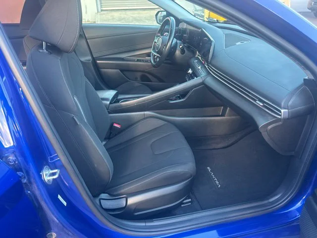 Used 2023 Blue Hyundai SEL image 28