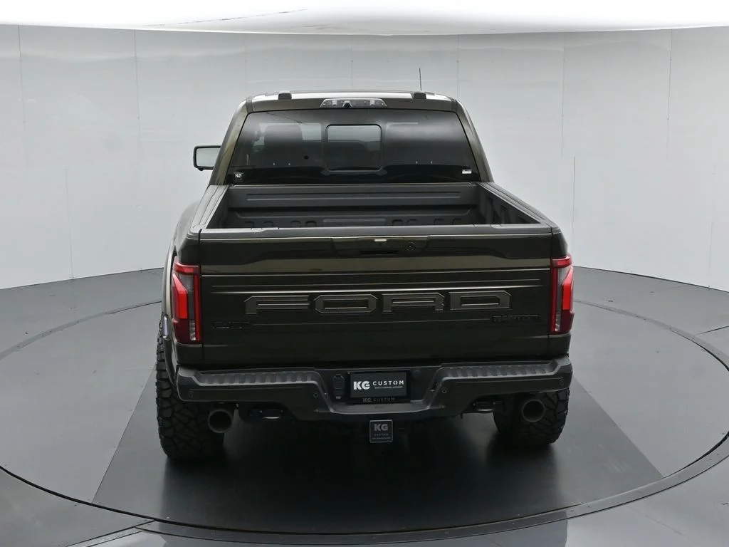 New 2026 Shelter Green Ford Raptor image 39
