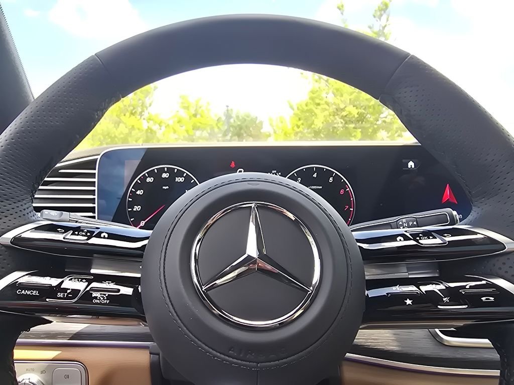 New 2026 MANUFAKTUR Alpine Grey Mercedes-Benz GLS 450 image 30