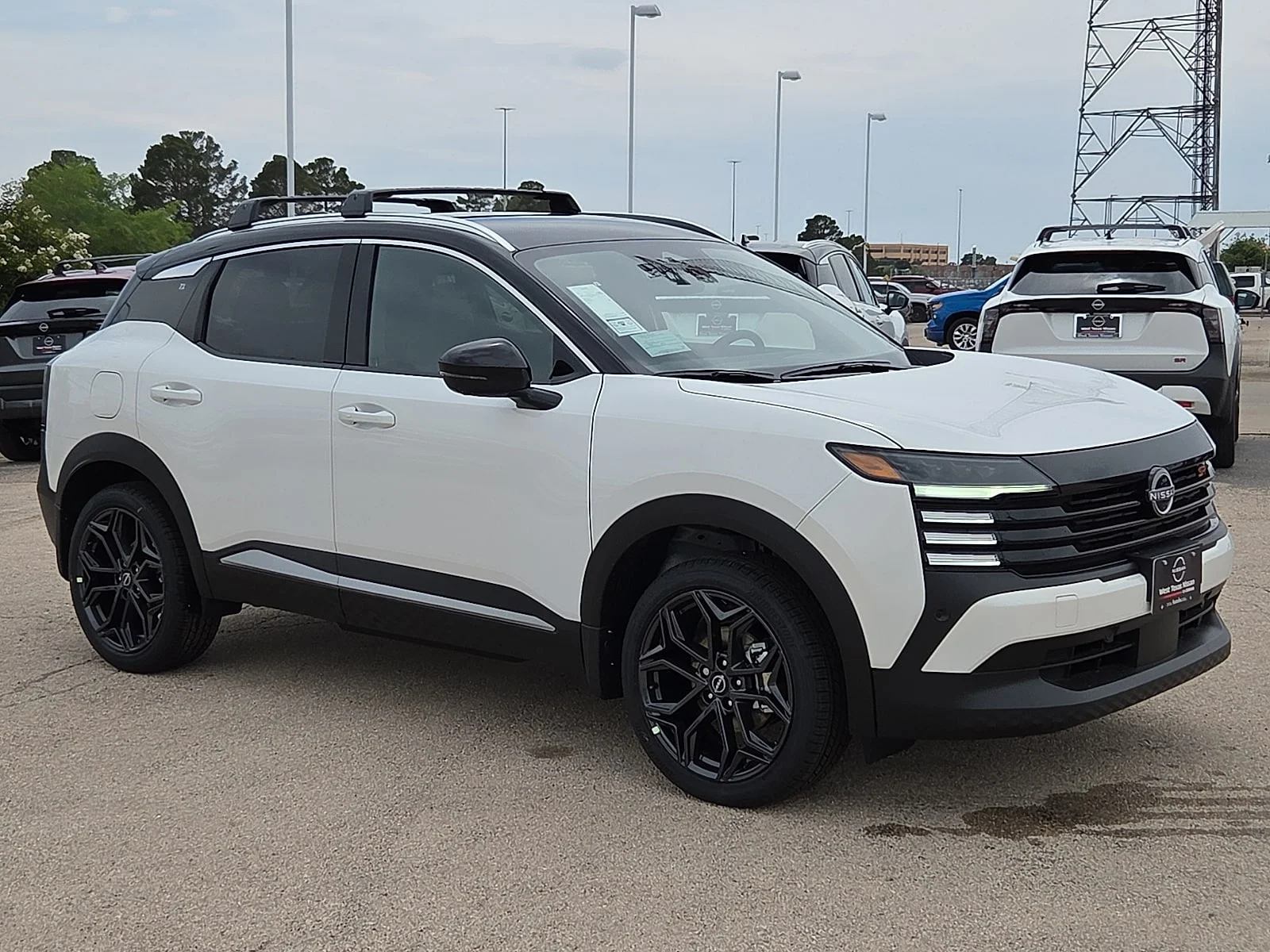New 2026 XAB 2T White Black Nissan SR All-Wheel Drive image 6