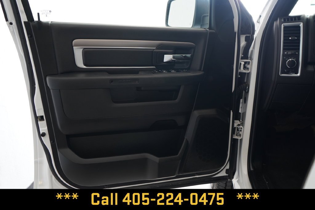 Used 2024 White Ram Warlock image 15
