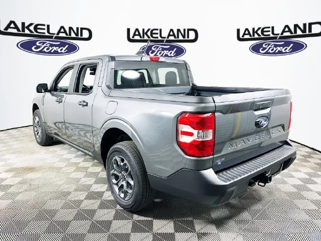 New 2026 Gray Ford XLT image 5