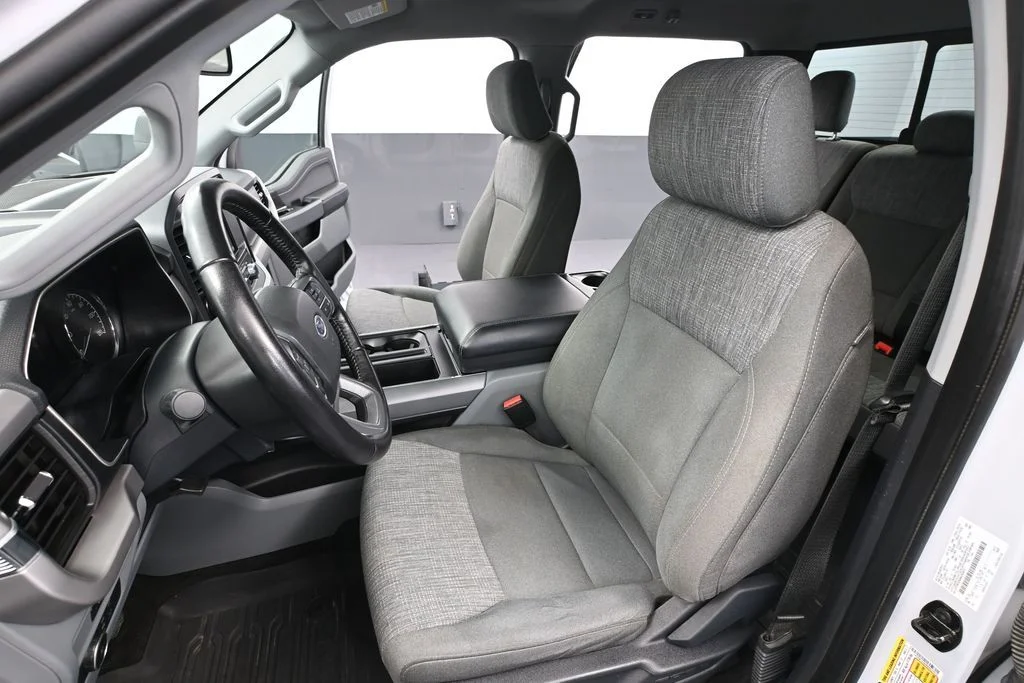 Used 2022 White Ford XLT image 18