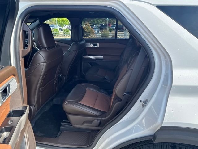 Used 2023 White Ford King Ranch image 18