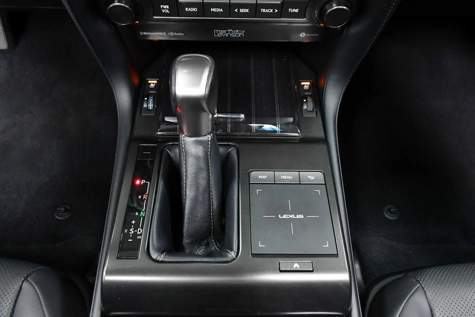 2023 Lexus GX PREMIUM - Photo 23