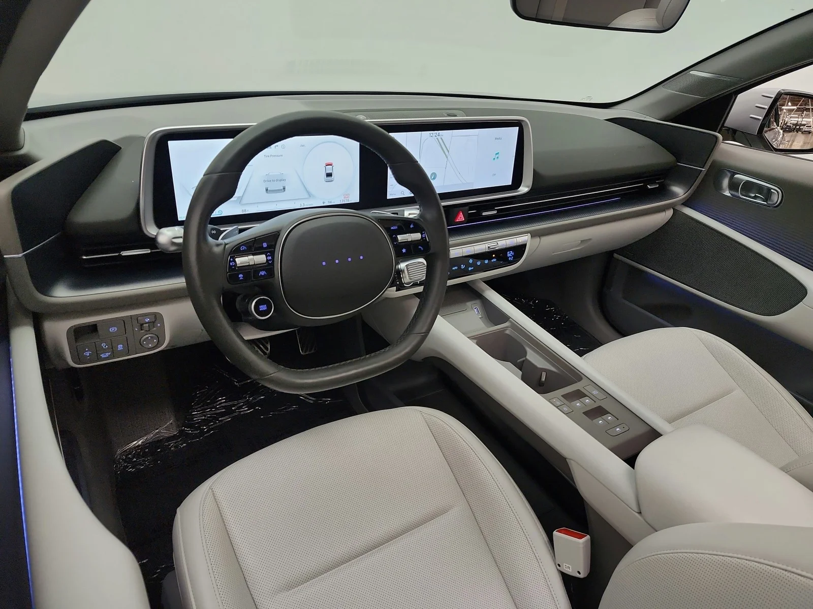 Used 2023 Curated Silver Hyundai Limited image 14