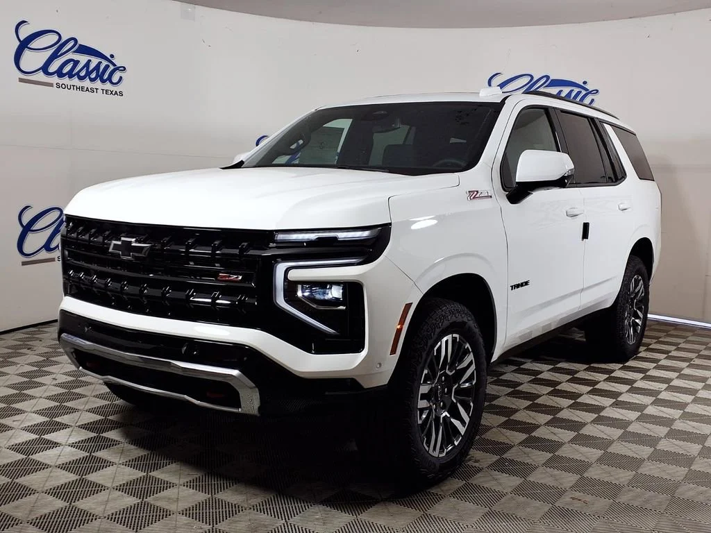 New 2026 Summit White Chevrolet Z71 image 5