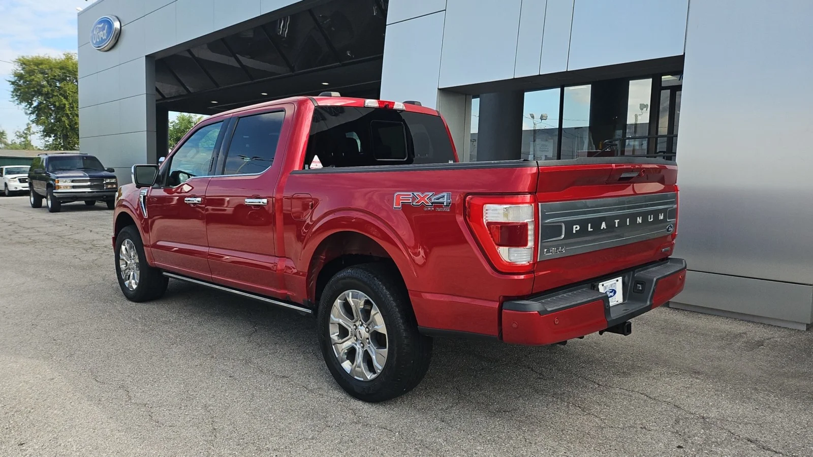 Used 2021 Red Ford Platinum 4WD image 3