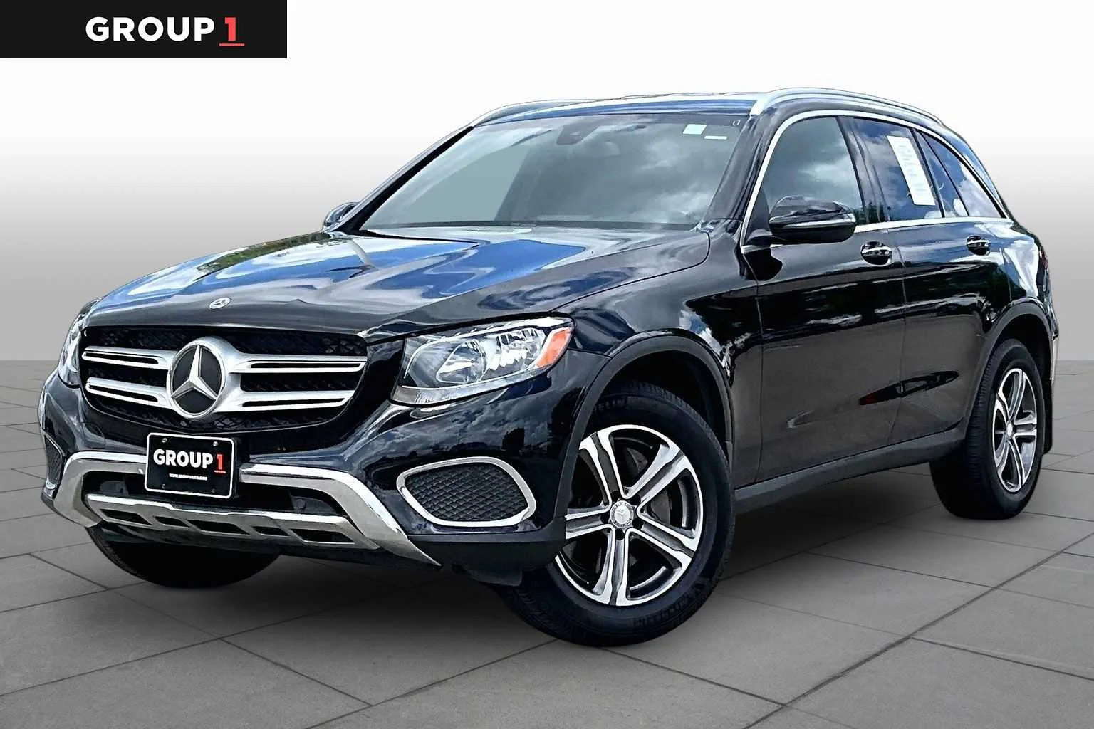 2018 Mercedes-Benz GLC GLC300's photo
