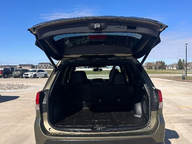 Used 2022 Autumn Green Metallic Subaru Wilderness image 7