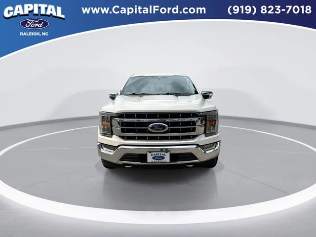 Used 2022 White Ford Lariat image 3