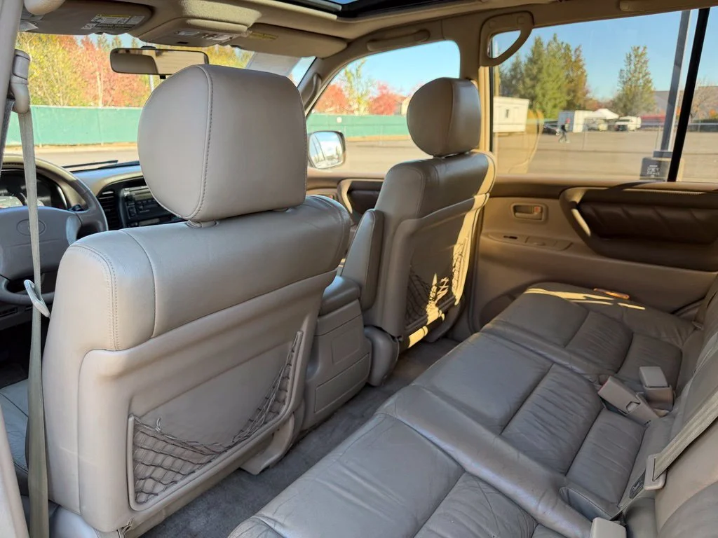 Used 2000 Black Toyota Base image 31