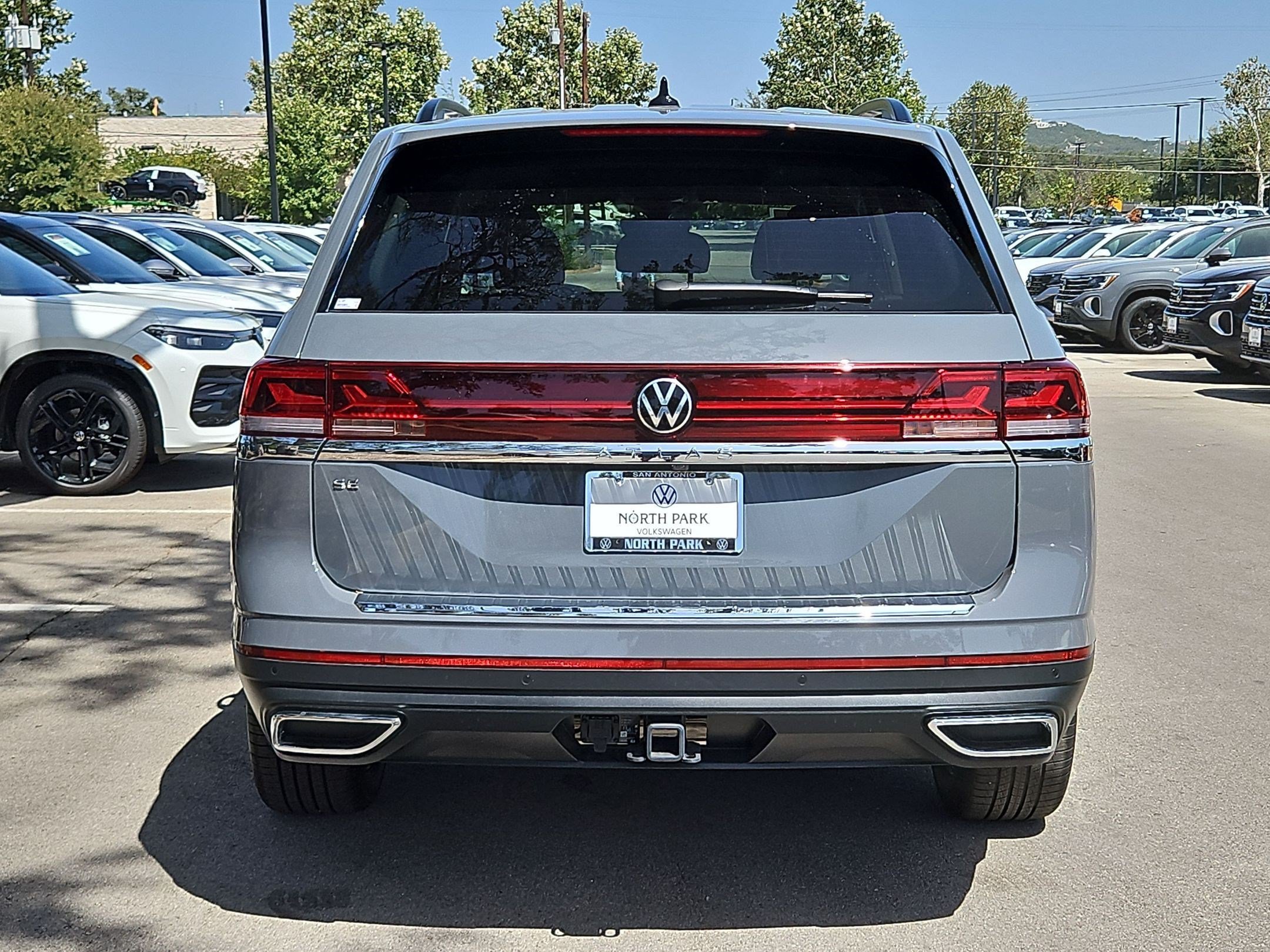New 2026 Pure Gray Metallic Volkswagen 2.0T SE w/Technology image 4